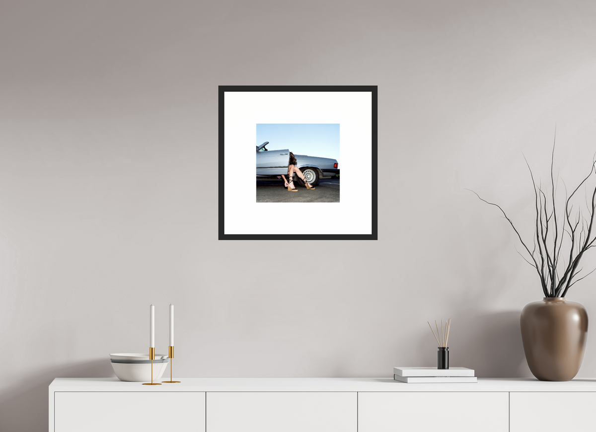 31.7 x 30 cm, White Wide Black Frame Lauren with Mercedes